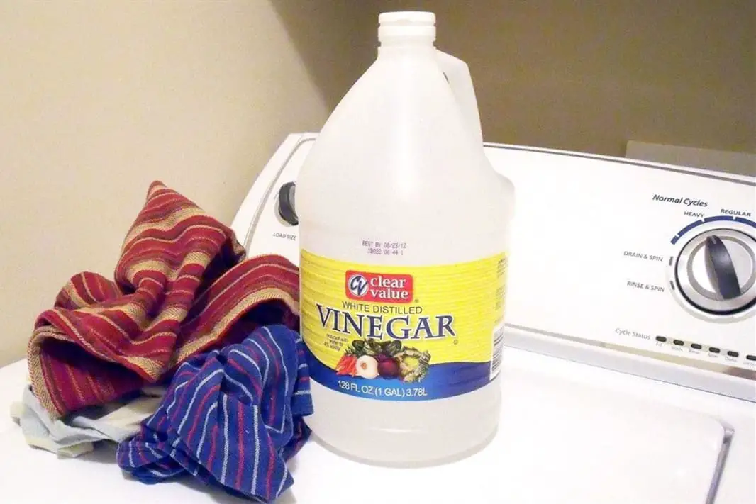 Presoak in Vinegar to Get Rid of Smoke Smell from Clothes
