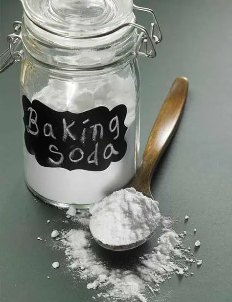 Try Baking Soda to Get Rid of Smoke Smell from Clothes