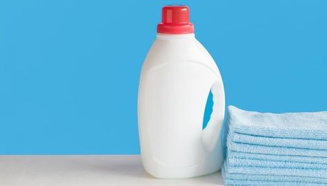 Does Rubbing Alcohol Stain Clothes? (Ultimate Guide)