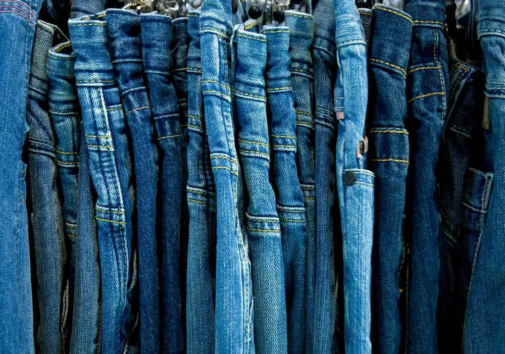 Comparing Women’s vs Men's Jeans Rises