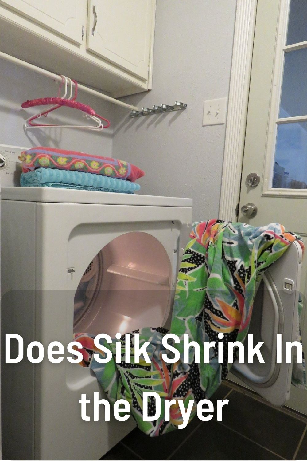 Does Silk Shrink In the Dryer