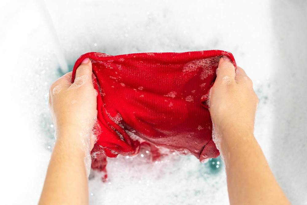 How to Remove Mold From Clothes