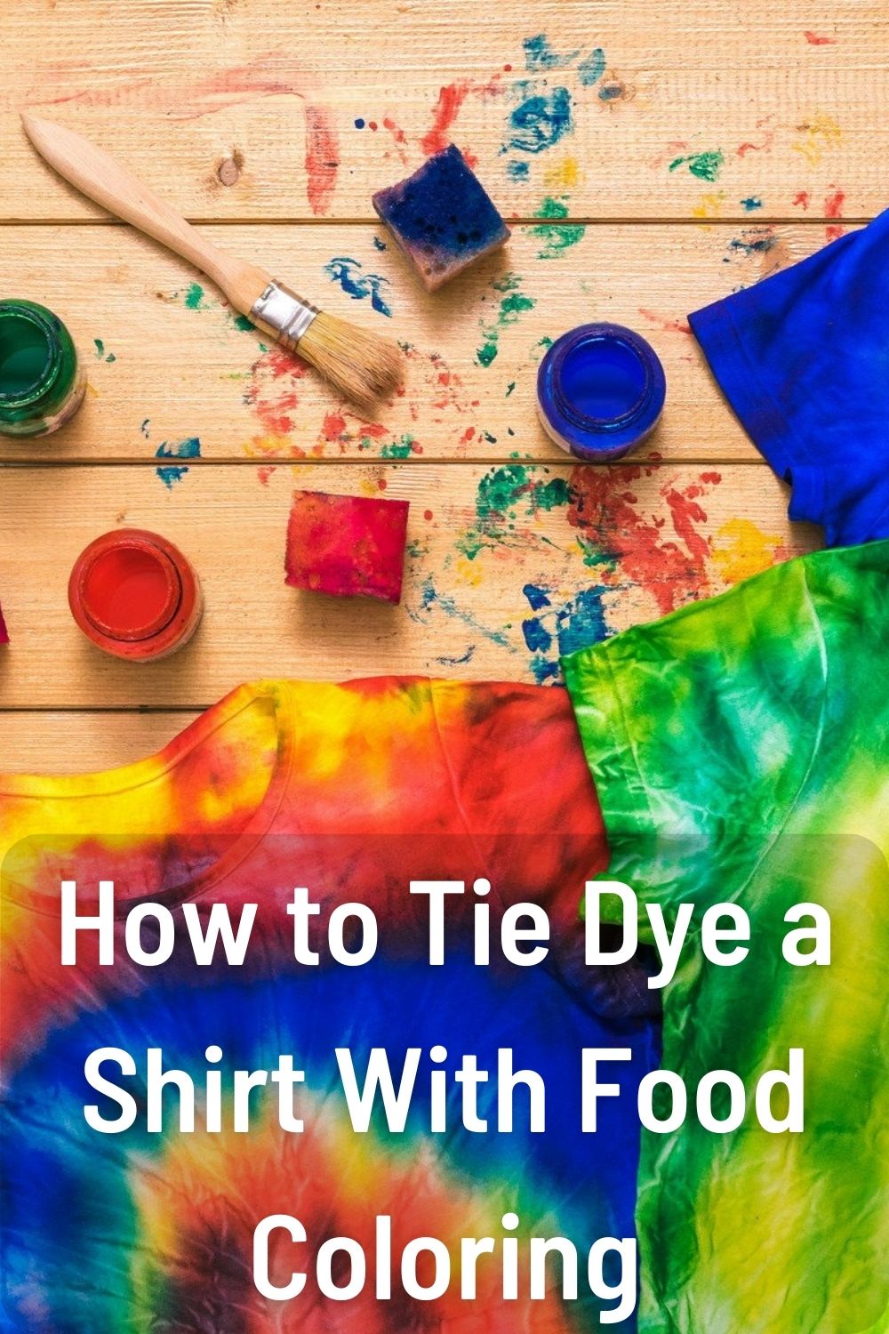 How to Tie Dye a Shirt With Food Coloring